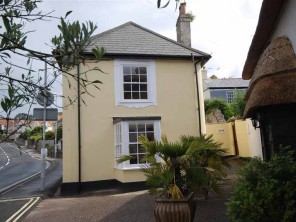 2 Bedroom Character Cottage in the Seaside Town of Lyme Regis, Dorset, England